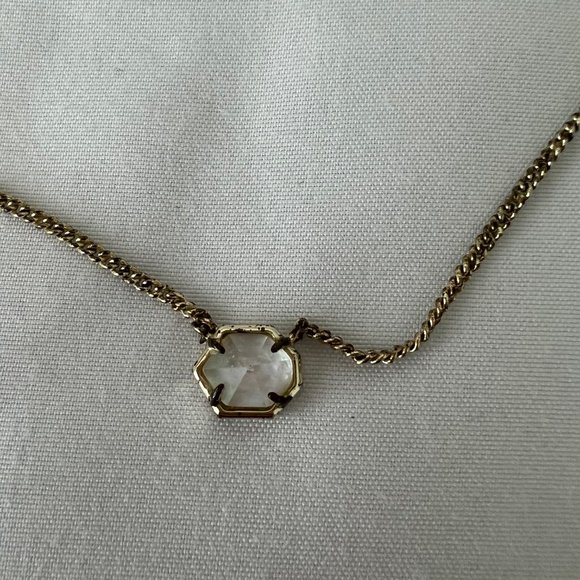 Kendra Scott Necklace - Picture 3 of 11